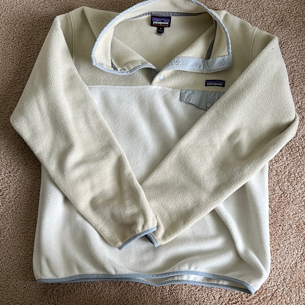 Patagonia Cream Crewneck Sweater Cozy Fleece